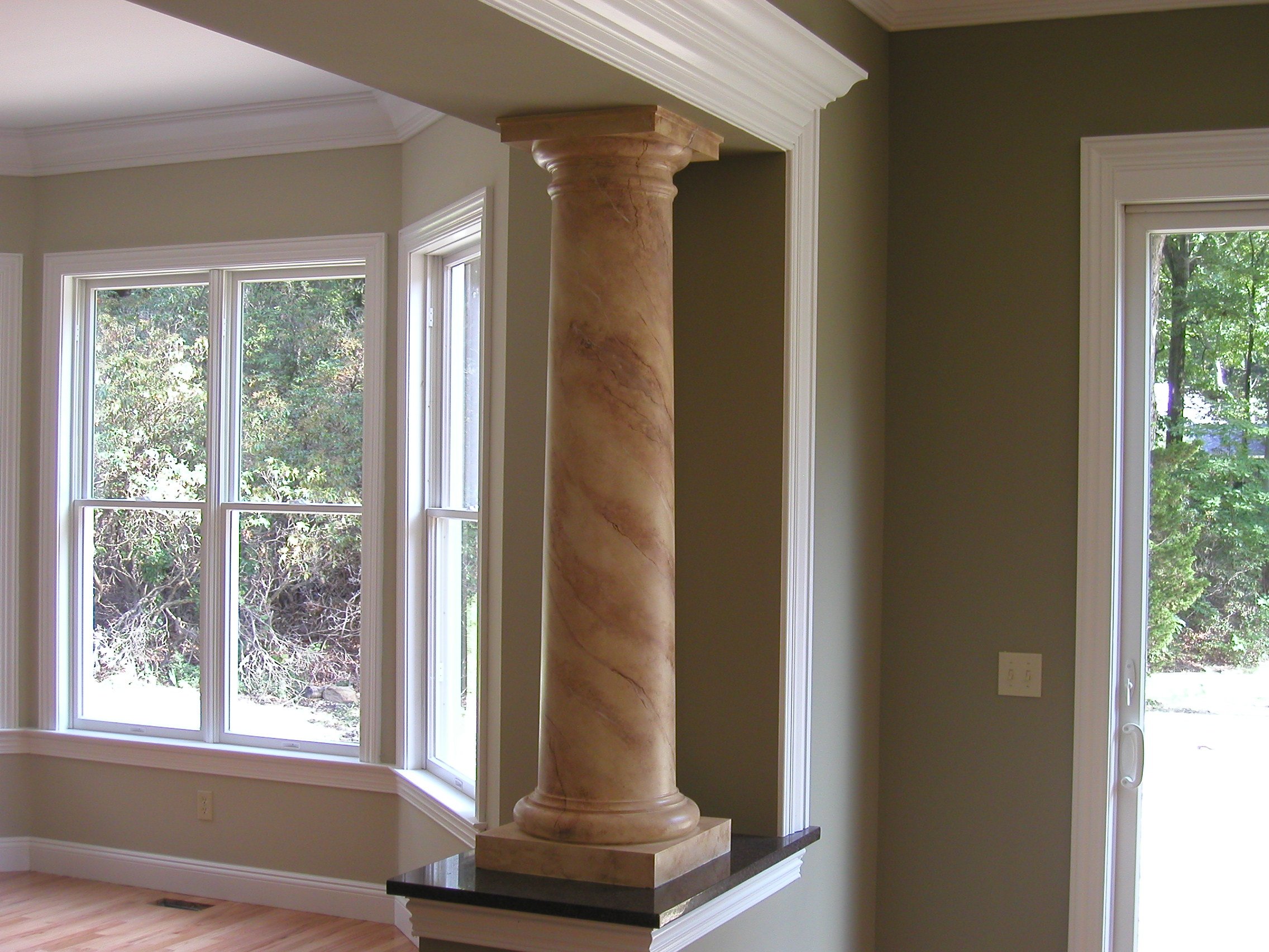 Ten reasons why you need to update your crown molding | Harbor Paints 